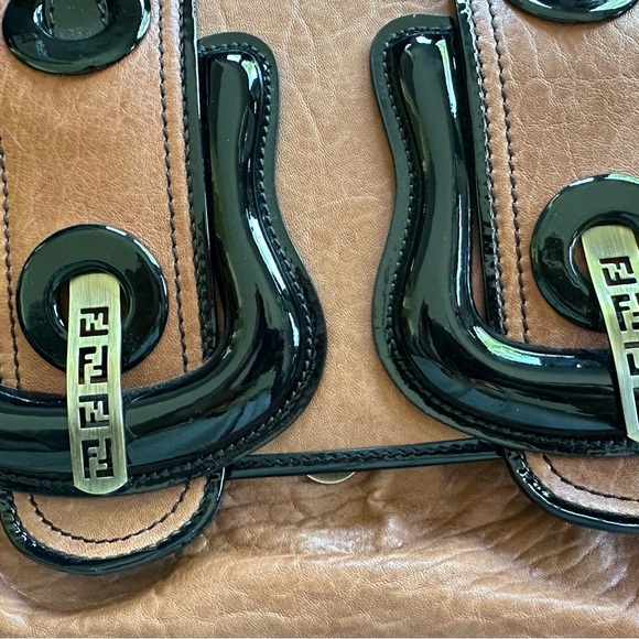 Vintage Fendi B Nappa Buckle handbag - Picture 6 of 11